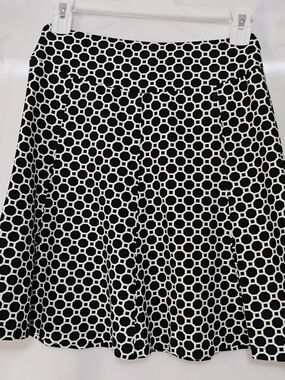 J. McLaughlin Sz XS Catalina Cloth Pull On Skirt Stretch Black Cream Honeycomb M